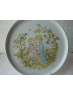 Plat de service rond " les enfants et les fleurs" - Porcelaine en Vendée