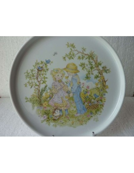 Plat de service rond " les enfants et les fleurs" - Porcelaine en Vendée