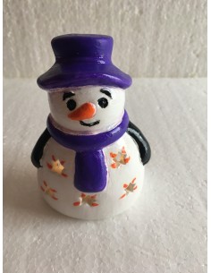 Bonhomme de neige violet